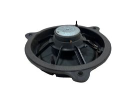 Nissan Qashqai Takaoven kaiutin 281569U00A