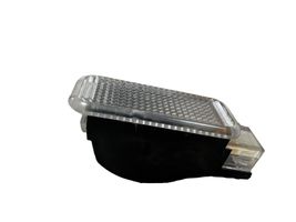 Audi A4 S4 B8 8K Luce interna per portiera posteriore 4B094741