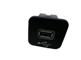 Jeep Renegade Connecteur/prise USB 735600659