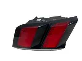 Peugeot 3008 II Lampy tylnej klapy bagażnika 9810477780