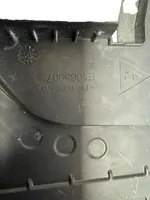 Peugeot 3008 II Boîte de batterie 9802095480