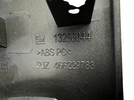 Opel Meriva B Ramka przycisków otwierania szyby drzwi przednich 466229783