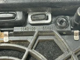 Mercedes-Benz GLS X167 Cita veida aizmugurē durvju dekoratīvās apdares detaļas A1677303602