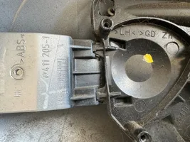 Mercedes-Benz R W251 Element lusterka bocznego drzwi przednich 4112051