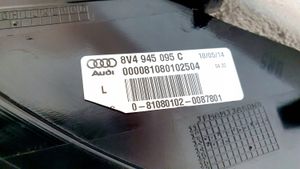 Audi A3 S3 8L Luci posteriori del portellone del bagagliaio 8V4 945 095 C