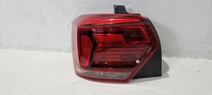 Volkswagen Polo VI AW Lampy tylnej klapy bagażnika 2G0945207B