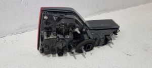 Volkswagen Polo VI AW Lampy tylnej klapy bagażnika 8W9945075