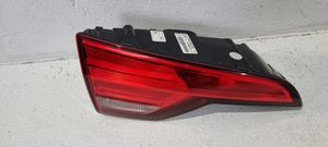 Volkswagen Polo VI AW Lampy tylnej klapy bagażnika 8W9945075