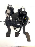 Opel Mokka Pedal assembly 95369448