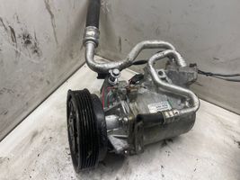 Nissan Qashqai+2 Ilmastointilaitteen kompressorin pumppu (A/C) 926003VD0A