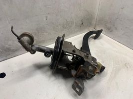 Hyundai Santa Fe Clutch pedal 06GFHY