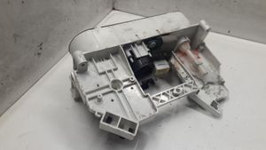 Nissan Almera Tino Istuimen säädön kytkin EE05036701