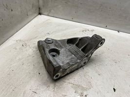 Jaguar XF Supporto di montaggio della pompa del servosterzo QVU500340