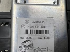 Mercedes-Benz S W220 Module de fusibles 0285459832