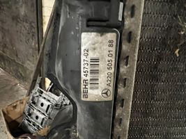 Mercedes-Benz S W220 Radiatore di raffreddamento A220505018