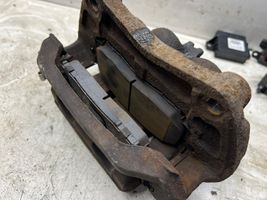 Nissan Qashqai+2 Bremssattel vorne TB132