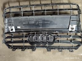 Audi A5 8T 8F Maskownica / Grill / Atrapa górna chłodnicy 8T0853651G