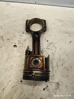 Renault Trafic II (X83) Piston avec bielle 