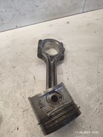 Nissan Navara D22 Piston avec bielle 