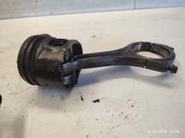 Peugeot 607 Piston avec bielle 