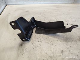 Volkswagen Touareg I Kita variklio skyriaus detalė 059131133