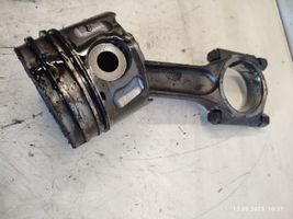 Volvo V50 Piston avec bielle 