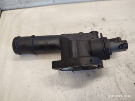 Volkswagen Golf V Termostaatin kotelo 03G121132B