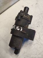 Mercedes-Benz ML W163 Pompe à eau de liquide de refroidissement A1635010081