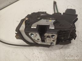 KIA Sorento Etuoven lukko A045777