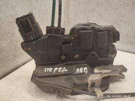 KIA Sorento Cerradura de puerta delantera A045777