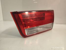 Hyundai Sonata Tailgate rear/tail lights 