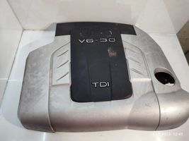 Audi Q7 4L Variklio dangtis (apdaila) 4L0103925