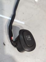 KIA Carens II Schalter Tankdeckel Tankklappe Tankentriegelung 935901D000