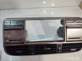 Nissan X-Trail T30 Rejilla de ventilación central del panel E5715161500