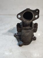 Nissan X-Trail T30 Boîtier de thermostat 