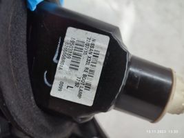 Nissan Qashqai+2 Lampy tylnej klapy bagażnika 89503189