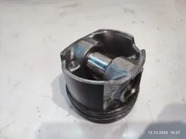 Audi A5 8T 8F Piston 