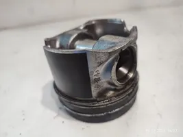 Audi A5 8T 8F Piston 