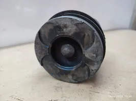 Renault Master II Piston 