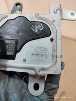 KIA Sorento Motorino di blocco/chiusura del portellone del bagagliaio 812403E000