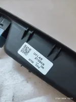 Opel Mokka X Electric window control switch 