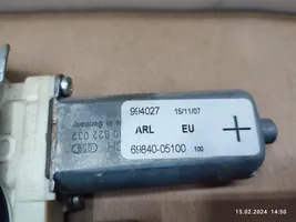 Toyota Avensis T250 Elektryczny podnośnik szyby drzwi tylnych 6984005100