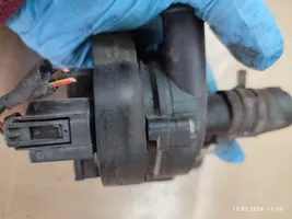 Mercedes-Benz E W212 Pompe à eau de liquide de refroidissement A2128350164