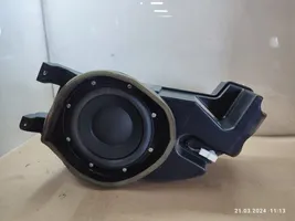 Honda Civic IX Subwoofer-bassokaiutin 