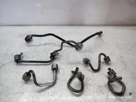 Audi A6 S6 C7 4G Tuyau d'alimentation conduite de carburant 