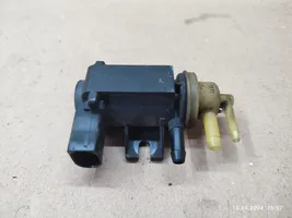 Volkswagen PASSAT B7 Solenoidinis vožtuvas 