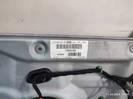 Volkswagen Touran I Elektryczny podnośnik szyby drzwi tylnych 1T0839729J