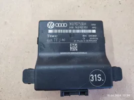 Volkswagen PASSAT B7 Modulo di controllo accesso 1K0907530H