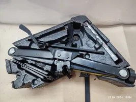 Audi Q7 4L Set di attrezzi 