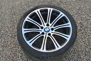 BMW M3 R19-alumiinivanne 2283556